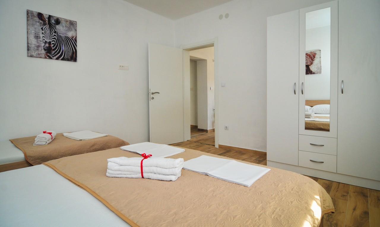Apartmani Bekonja Tivat Exterior photo